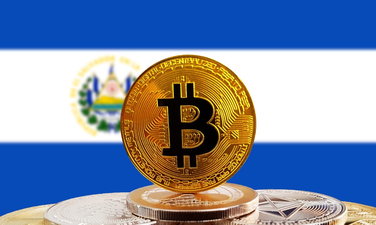 El Salvador passes law that allows investment banking with bitcoin