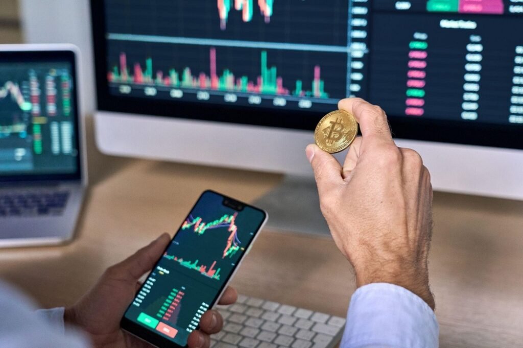 How to Invest in the Crypto Market